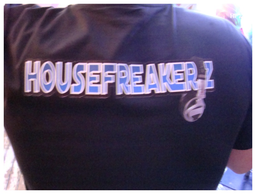 824x624 pixels (134K)