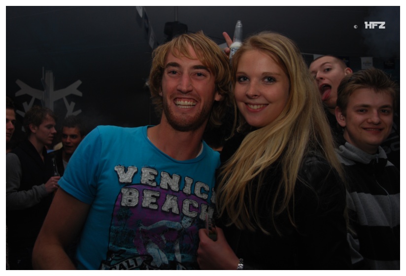 800x535 pixels (103K)