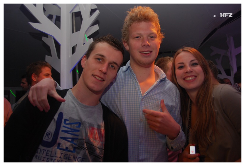 800x535 pixels (110K)