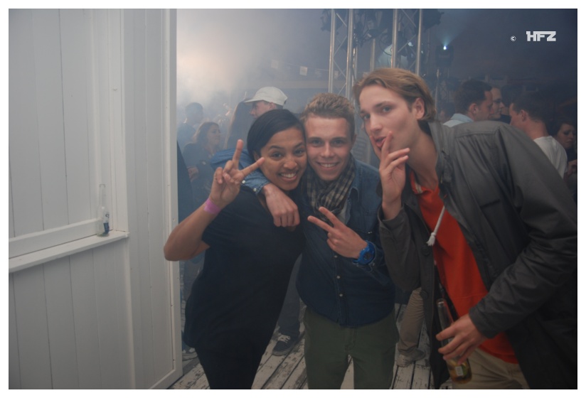 800x535 pixels (89K)