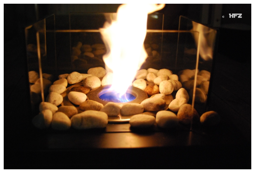 824x561 pixels (225K)