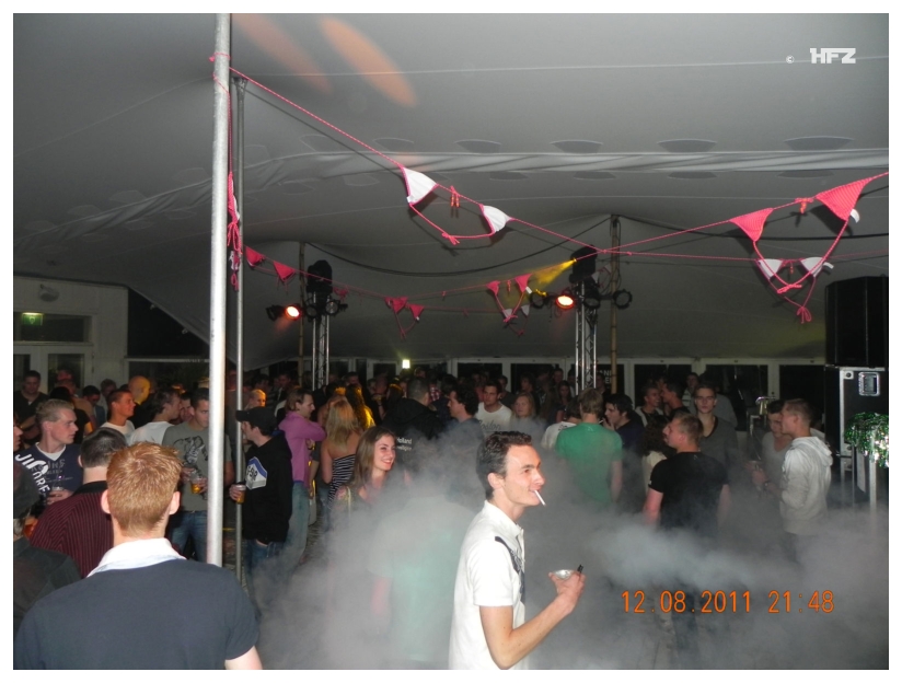 824x624 pixels (280K)