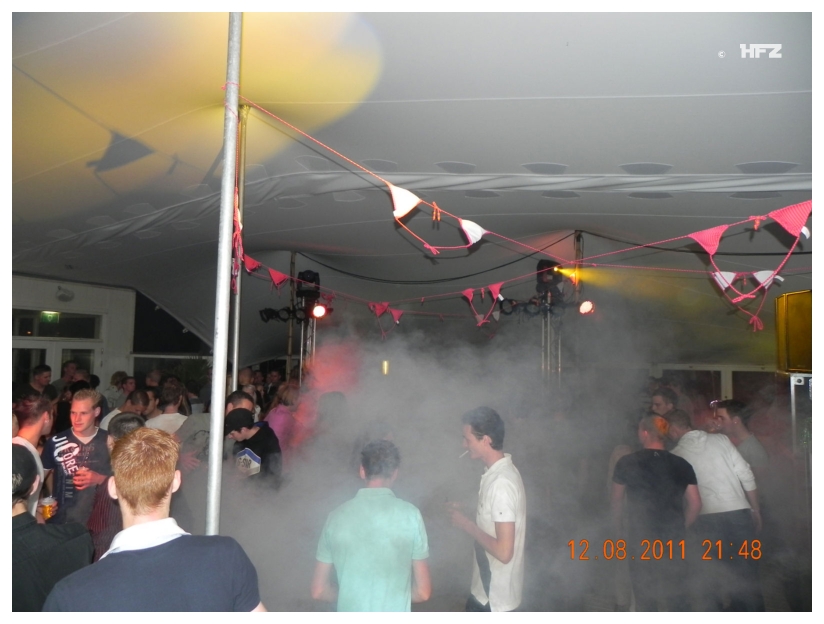 824x624 pixels (267K)