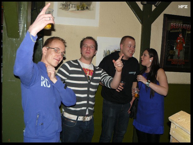 600x449 pixels (73K)