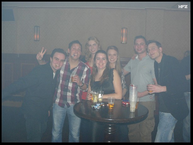 600x449 pixels (53K)