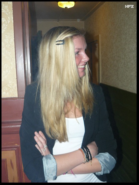 450x599 pixels (65K)