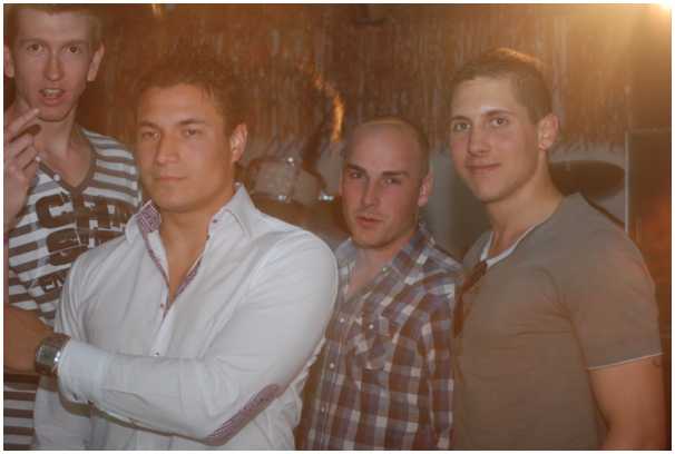 606x408 pixels (20K)