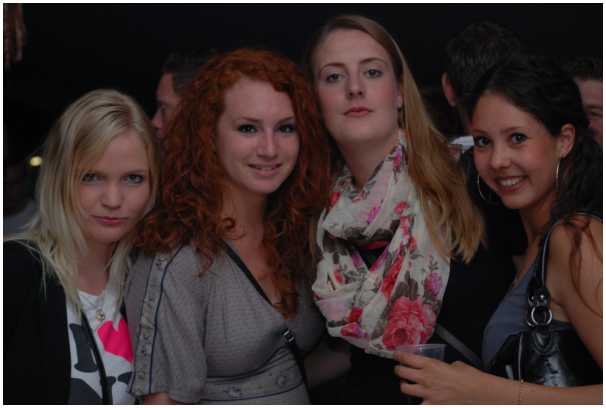 606x408 pixels (22K)