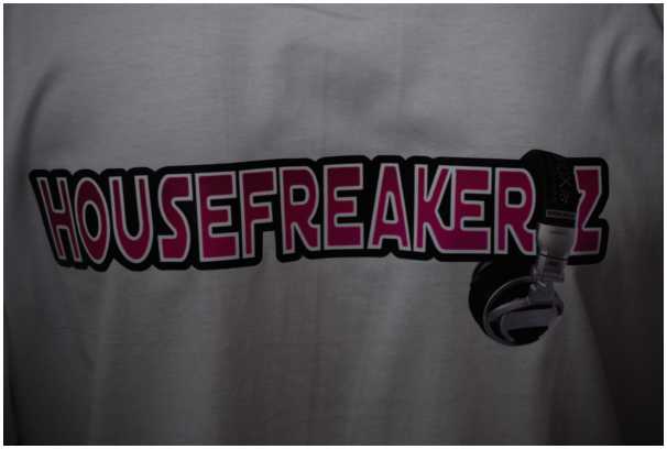 606x408 pixels (17K)